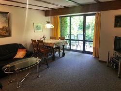 Wohnzimmer Ansicht 1